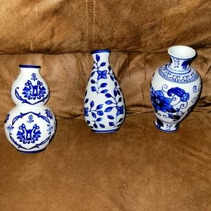 Bombay Cobalt Blue & White  Porcelain Decorative Vases approx 5" Set of 3